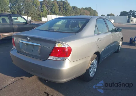 2005 Toyota Camry Le from USA, damaged, VIN 4T1BE32K85U522879